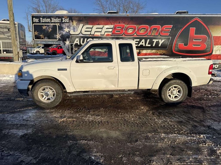 2011-ford-ranger-image-2