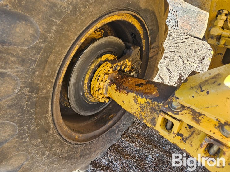 caterpillar-920-image-20