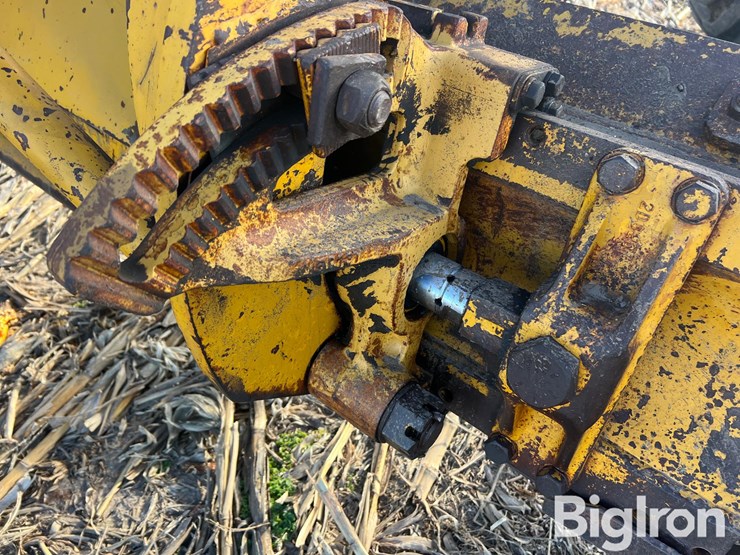 caterpillar-12g-image-19