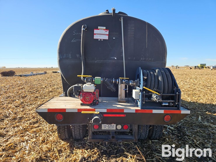 international-9900-image-6