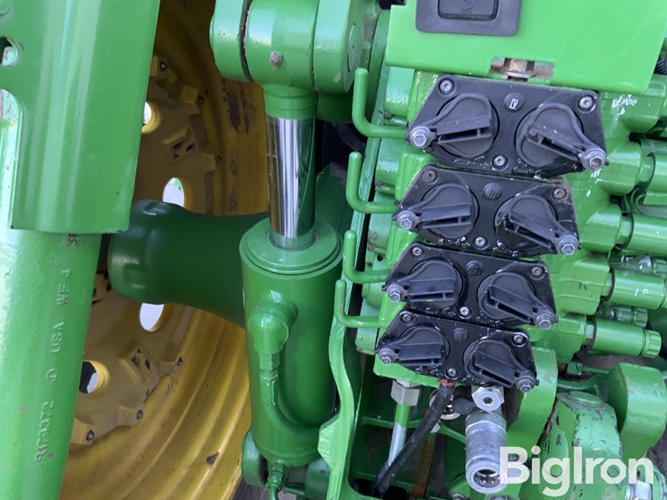 john-deere-8420-image-14