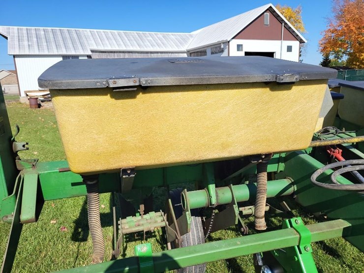 john-deere-7000-image-27