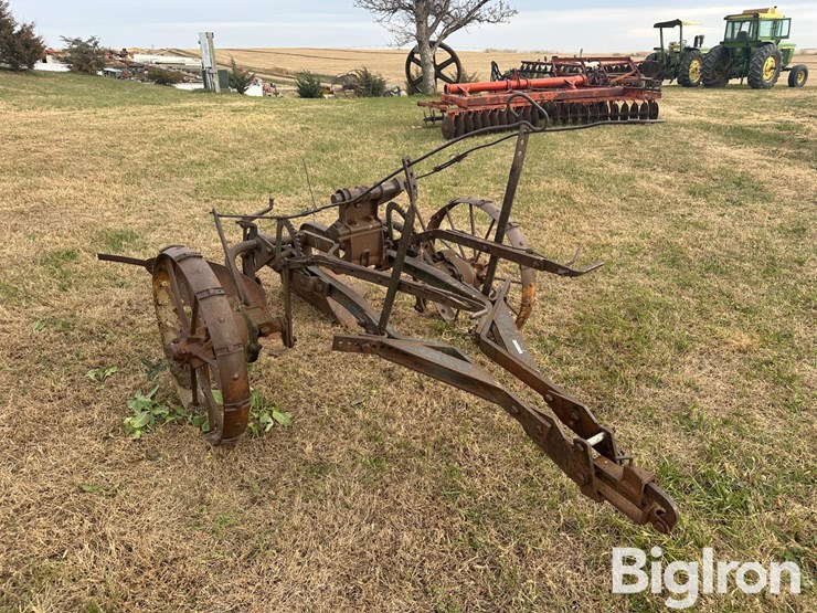 john-deere-2-image-3