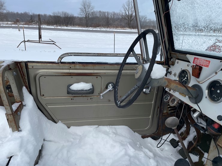 international-80-image-44