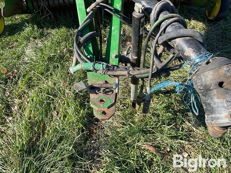 john-deere-567-image-9