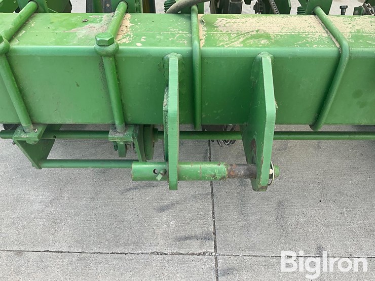 john-deere-7100-image-12