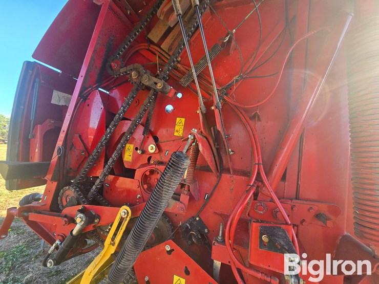 2014-new-holland-1000-image-18