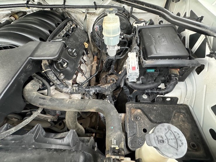 2016-chevrolet-2500-image-61