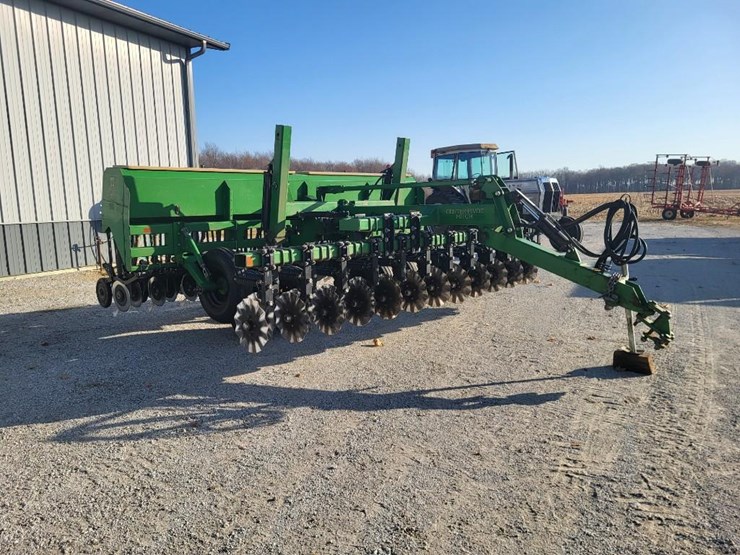 great-plains-solid-stand-15-image-7