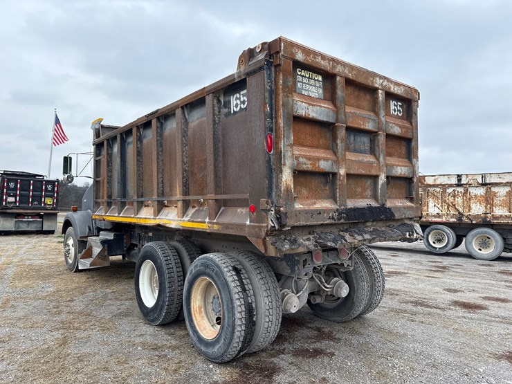 kenworth-t800-image-4