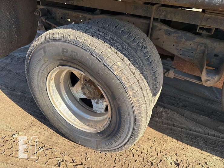 ford-f350-sd-xl-image-12