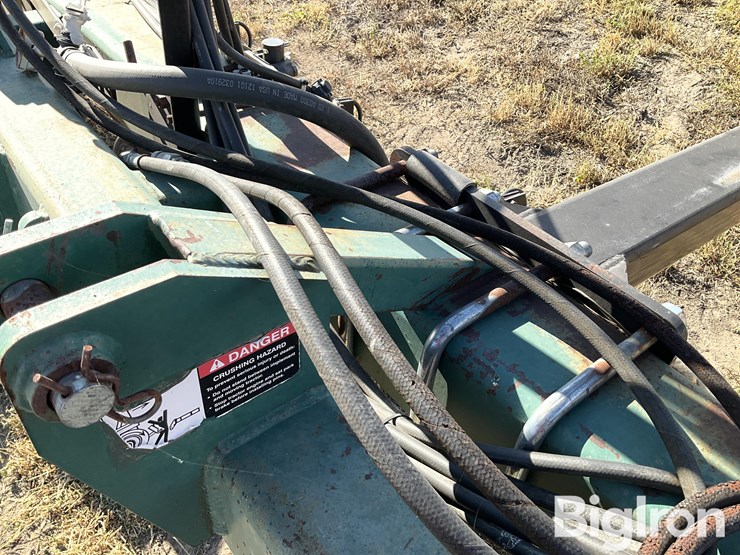 caterpillar-30-image-11