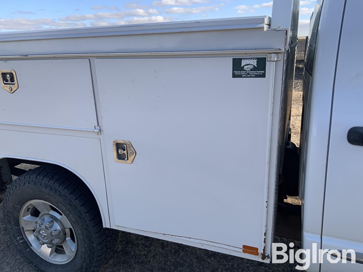 2004-dodge-ram-250-image-19