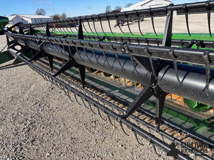 john-deere-630f-image-11