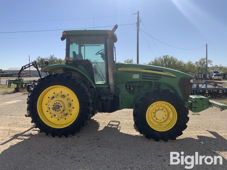 john-deere-7820-image-4