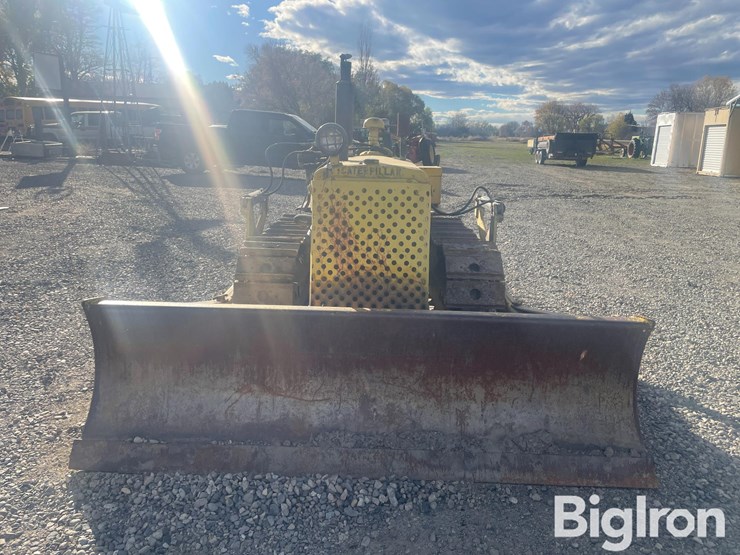 caterpillar-d2-image-2