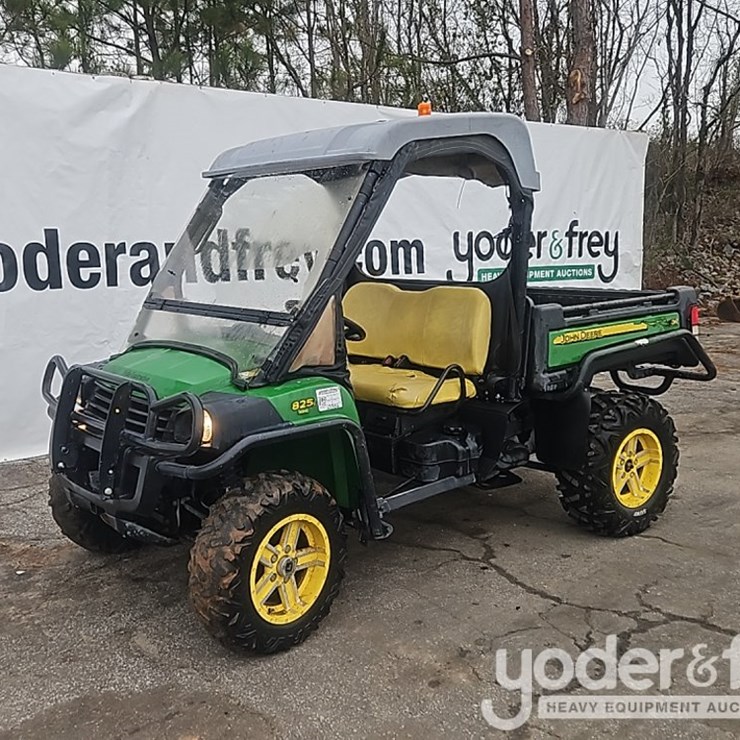 2013 JOHN DEERE GATOR