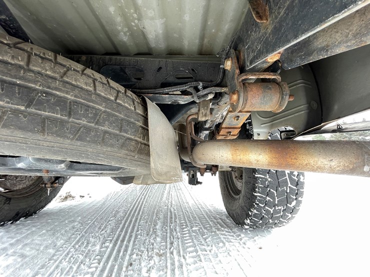 #1167-•-2016-chevrolet-colorado-pickup-truck-(has-wi-title)-image-15