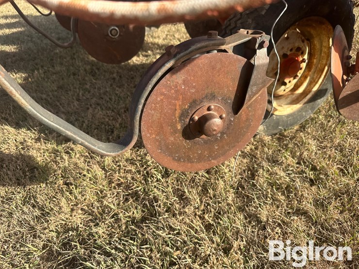 allis-chalmers-330-image-19