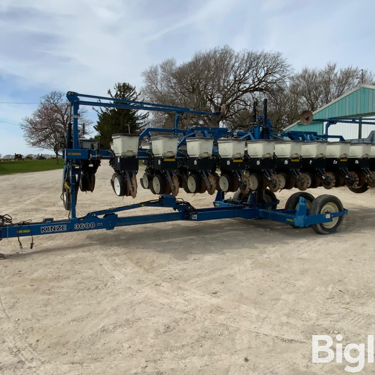 KINZE 3600