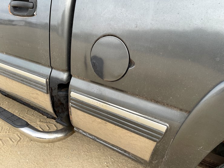 chevrolet-silverado-1500hd-image-37