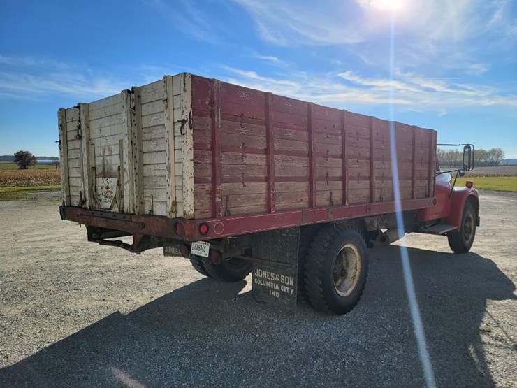 1970-international-loadstar-image-5