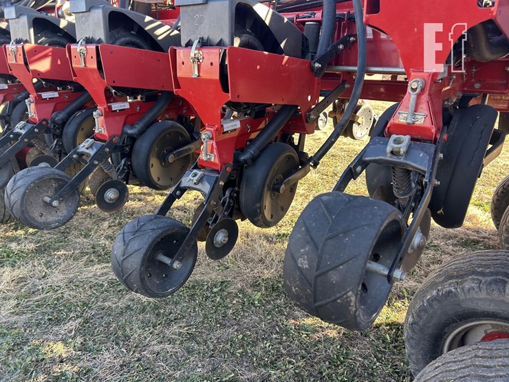 2013-case-ih-1265-image-14