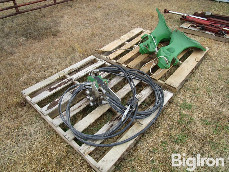 john-deere-6030-image-3