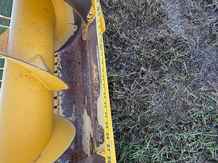 new-holland-27p-image-20