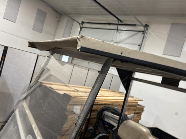 #2351-•-electric-golf-cart*-image-14