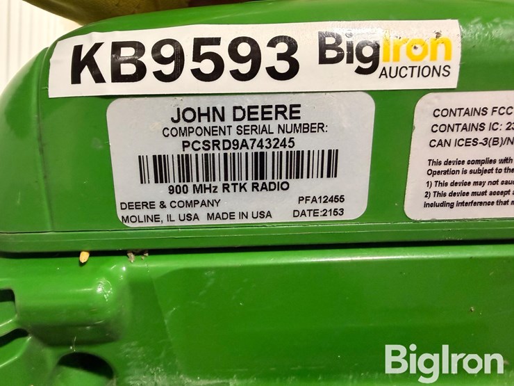 2021-john-deere-900-image-13