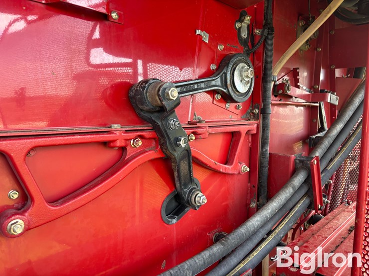 case-ih-2588-image-20