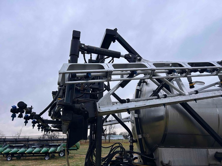 international-durastar-4300-image-32