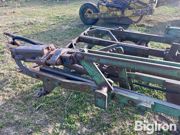 john-deere-5-image-15