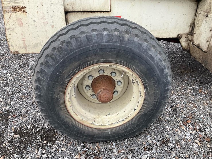 #1355-•-ingersoll-rand-706f-forklift-image-38