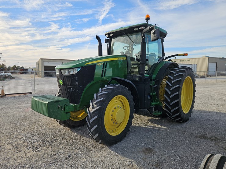 john-deere-7230r-image-20
