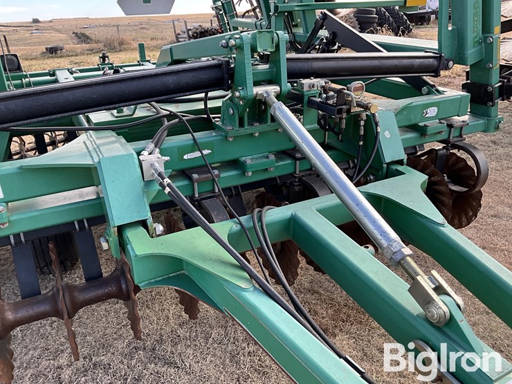 great-plains-2400tt-image-15