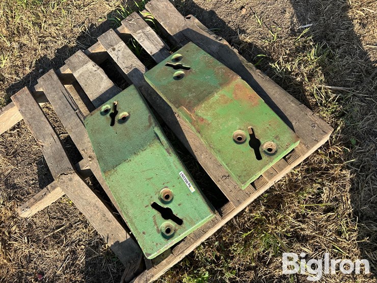 john-deere-10-image-8