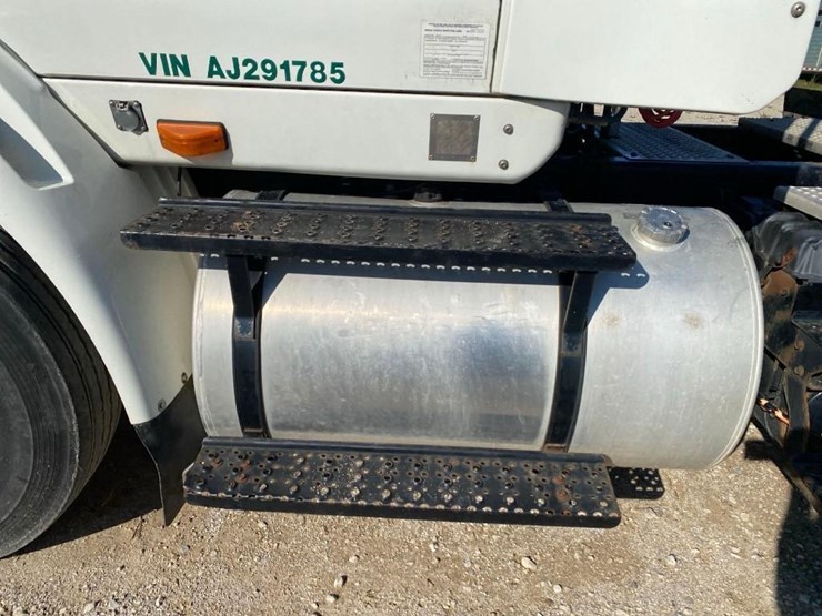 2010-international-415-image-24