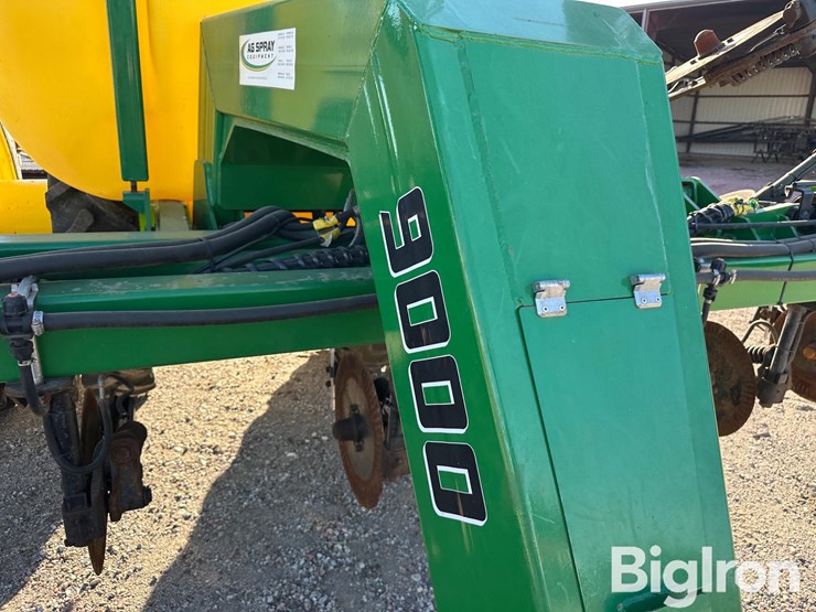 john-deere-2630-image-19