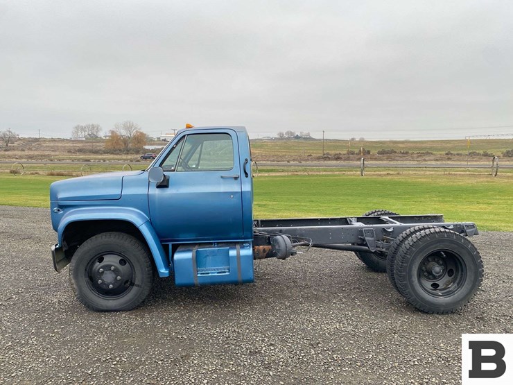 chevrolet-cheyenne-truck---caution-image-2