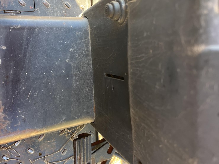 case-ih-685-image-12