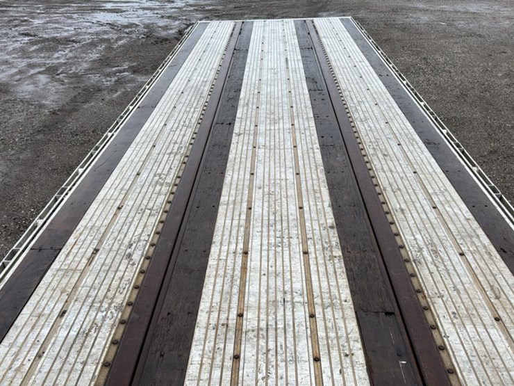 #2102-•-2016-53’-flat-bed-trailer*-image-13