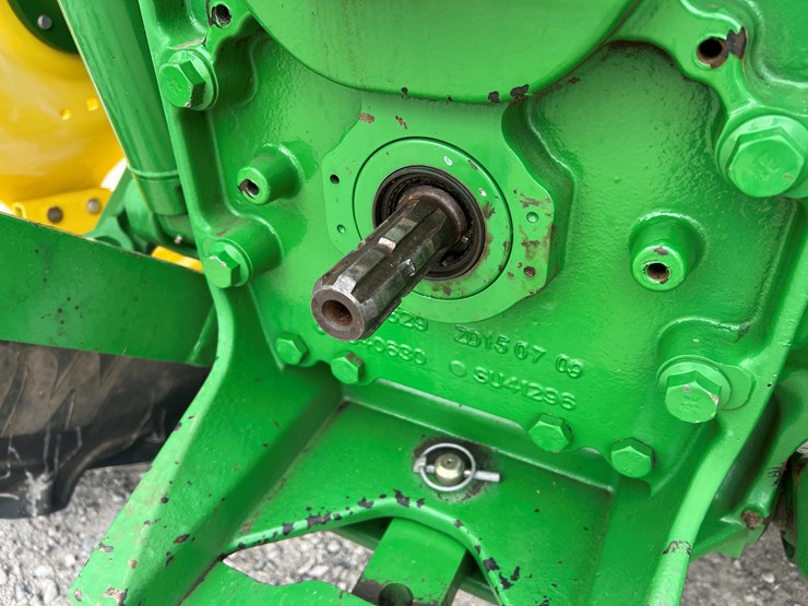 john-deere-6120e-image-18