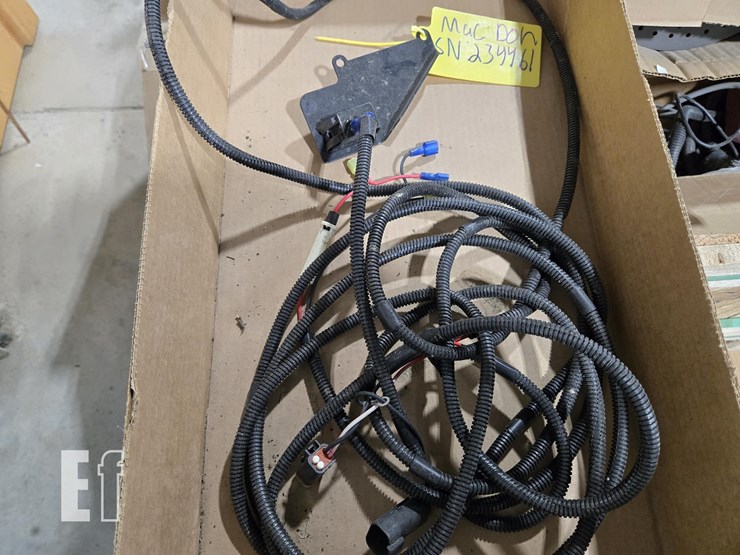 2013-mac-don-fd75-image-42