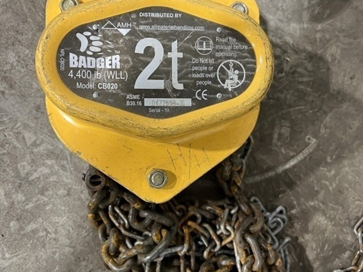 badger-cb020-2-ton-chain-hoist-image-2