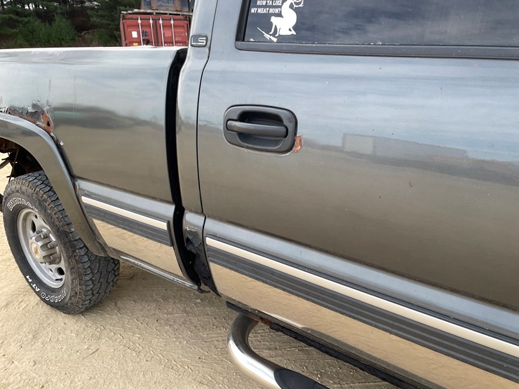 chevrolet-silverado-1500hd-image-25