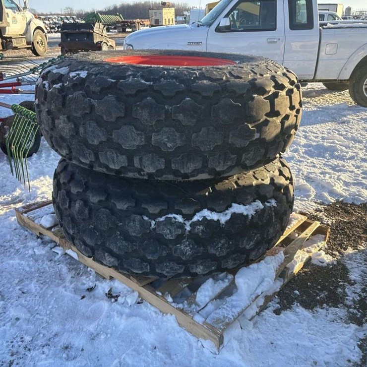 Firestone Tractor Turf Tires on Rims