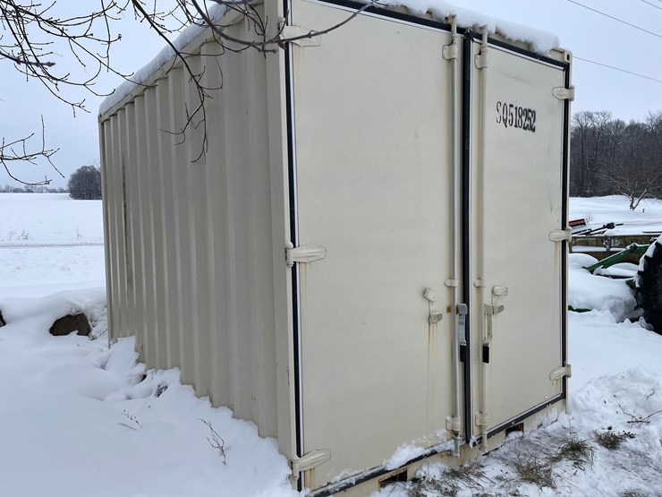 #7484-•-12'-shipping-container-image-2