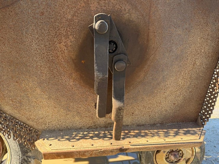 international-b414-image-17